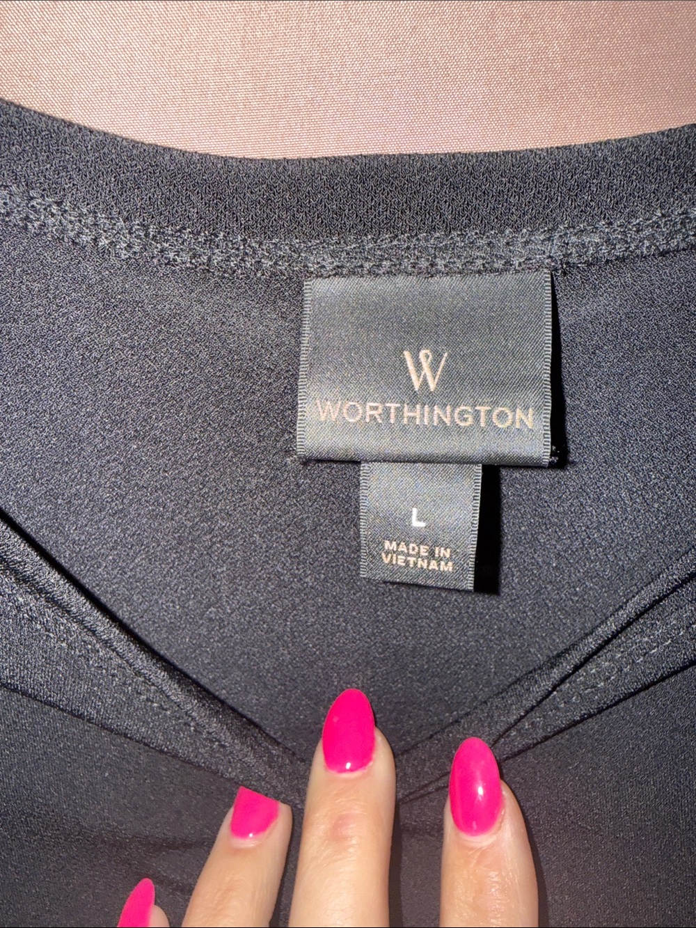 NWOT BUNDLE OF 2 Women’s Large Black Short Sleeve Blouses by Worthington - Picture 7 of 10